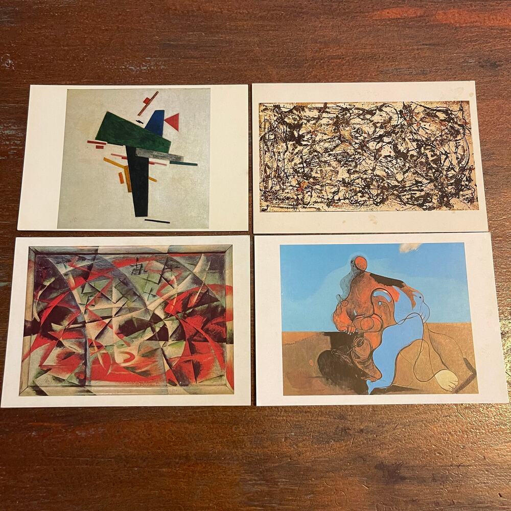 Postcards Lot of 4 Vintage Cards "The Salomon R. Guggenhein Foundation"